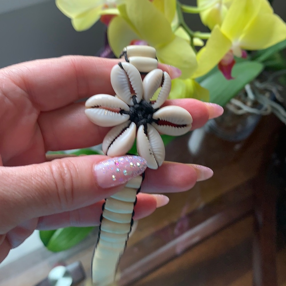 Seashell Choker - image 1